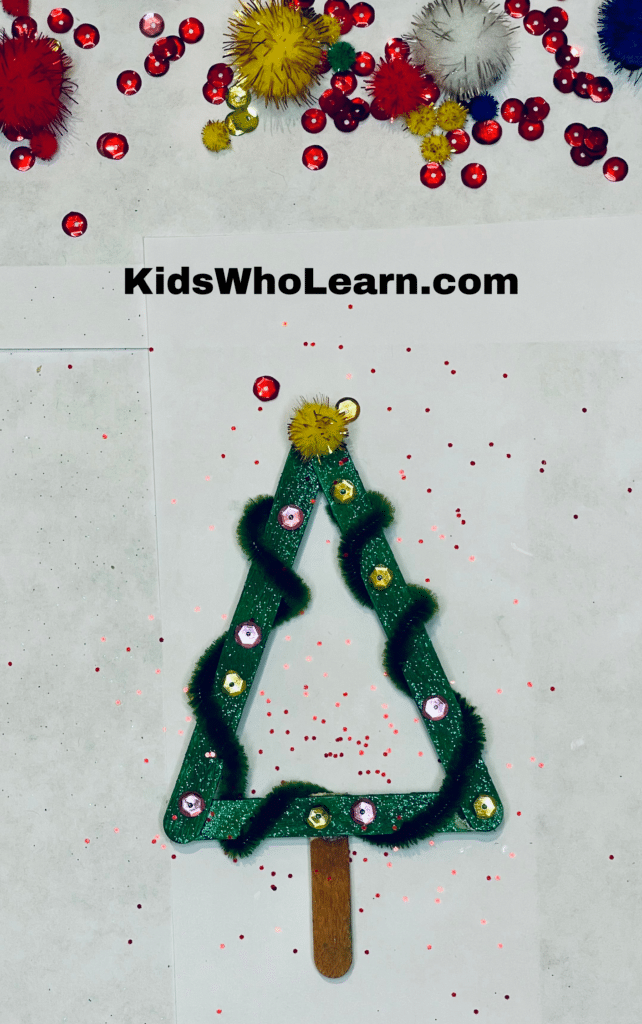 KidsWhoLearn.com - Popsicle Christmas Tree